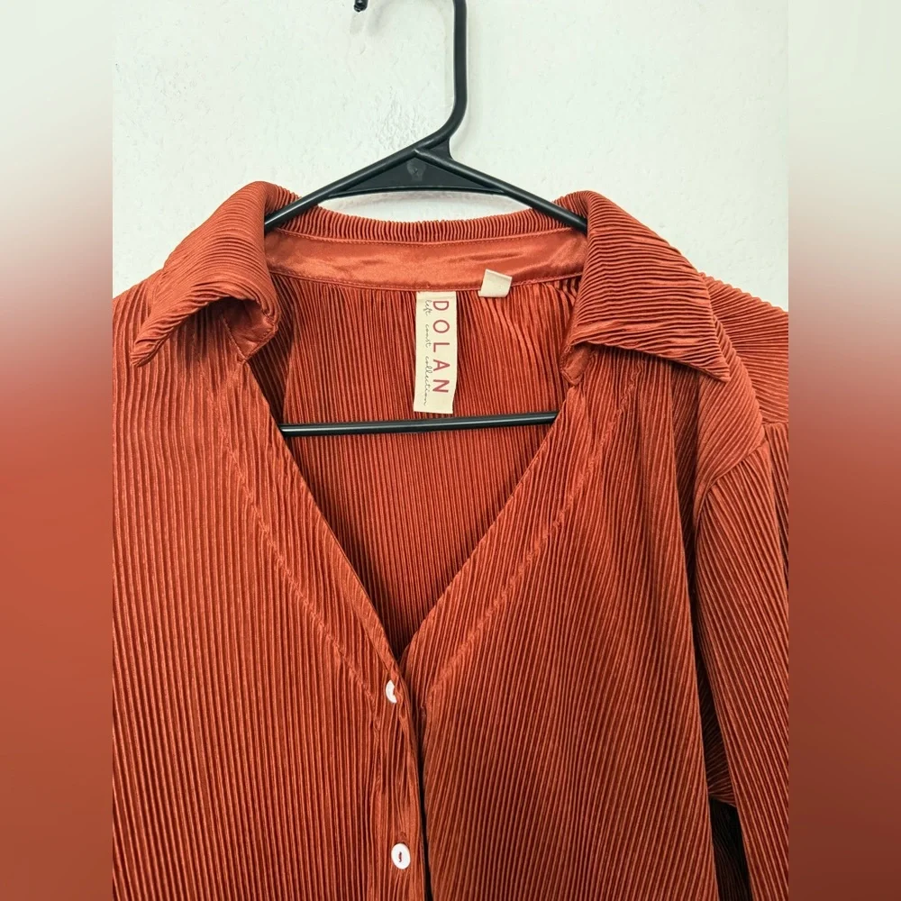 Anthropologie DOLAN lettuce-hem button down top- Medium - Picture 8 of 15